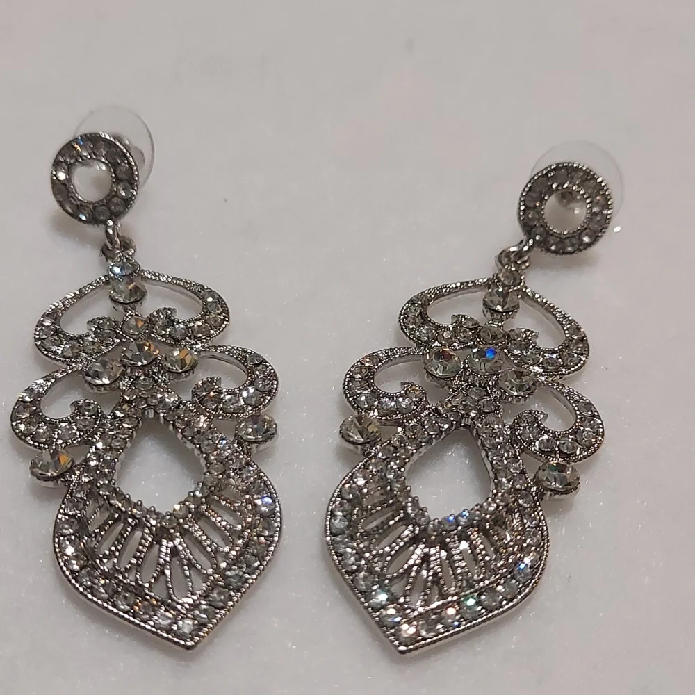 Rhinestone Dangling Earrings - Picture 1 of 4